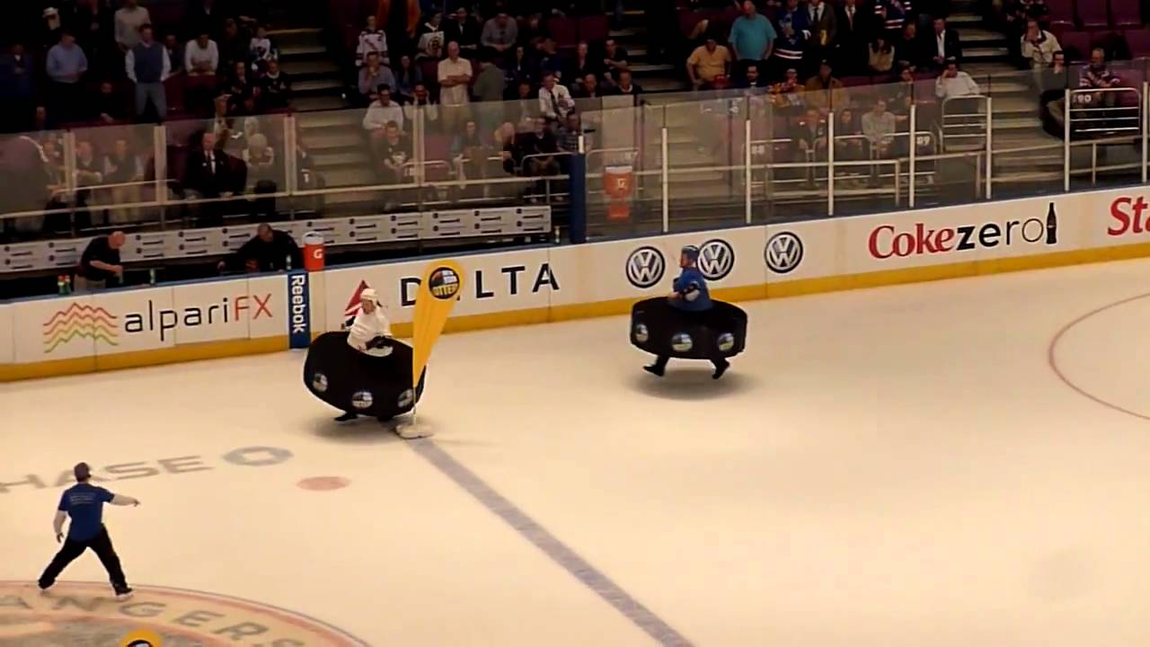 New York Rangers vs Boston Bruins - Madison Square Garden - Period Break Entertainment (HD)