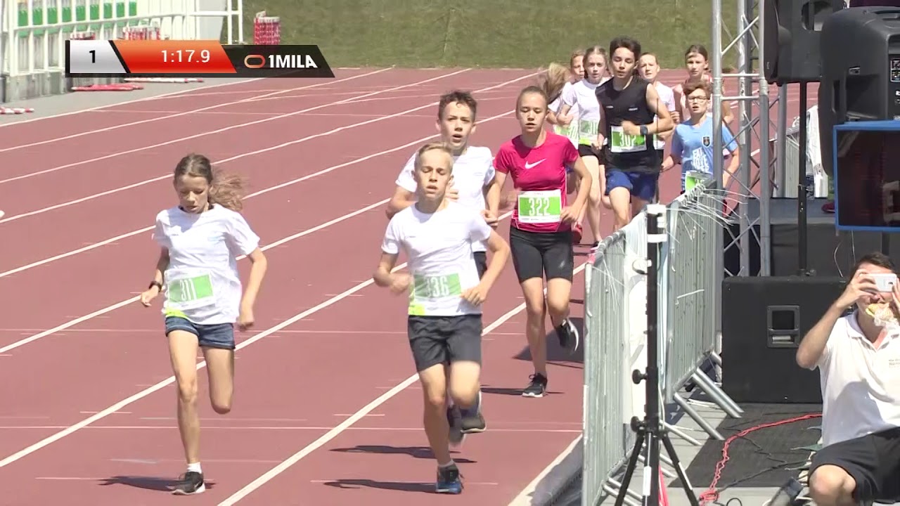 1 Mila: Biegi Dzieci seria 1 - 800 m