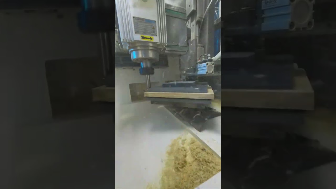 Create a new generation of classic CNC forming processing pizza board.