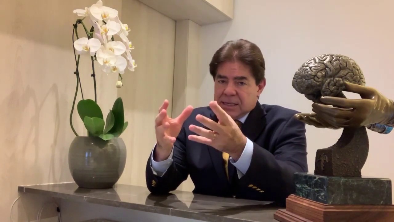 Dr. De Salles explica sobre Astrocitomas