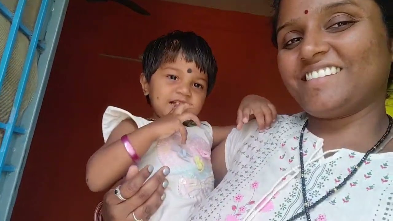 ମା ଝିଅ ଚାଲିଲୁ କୁଆଡେ//ନୂଆ ଜିନିଷ କଣ ଆସିଲା😄#viralvideo #cutebaby #vlogger 