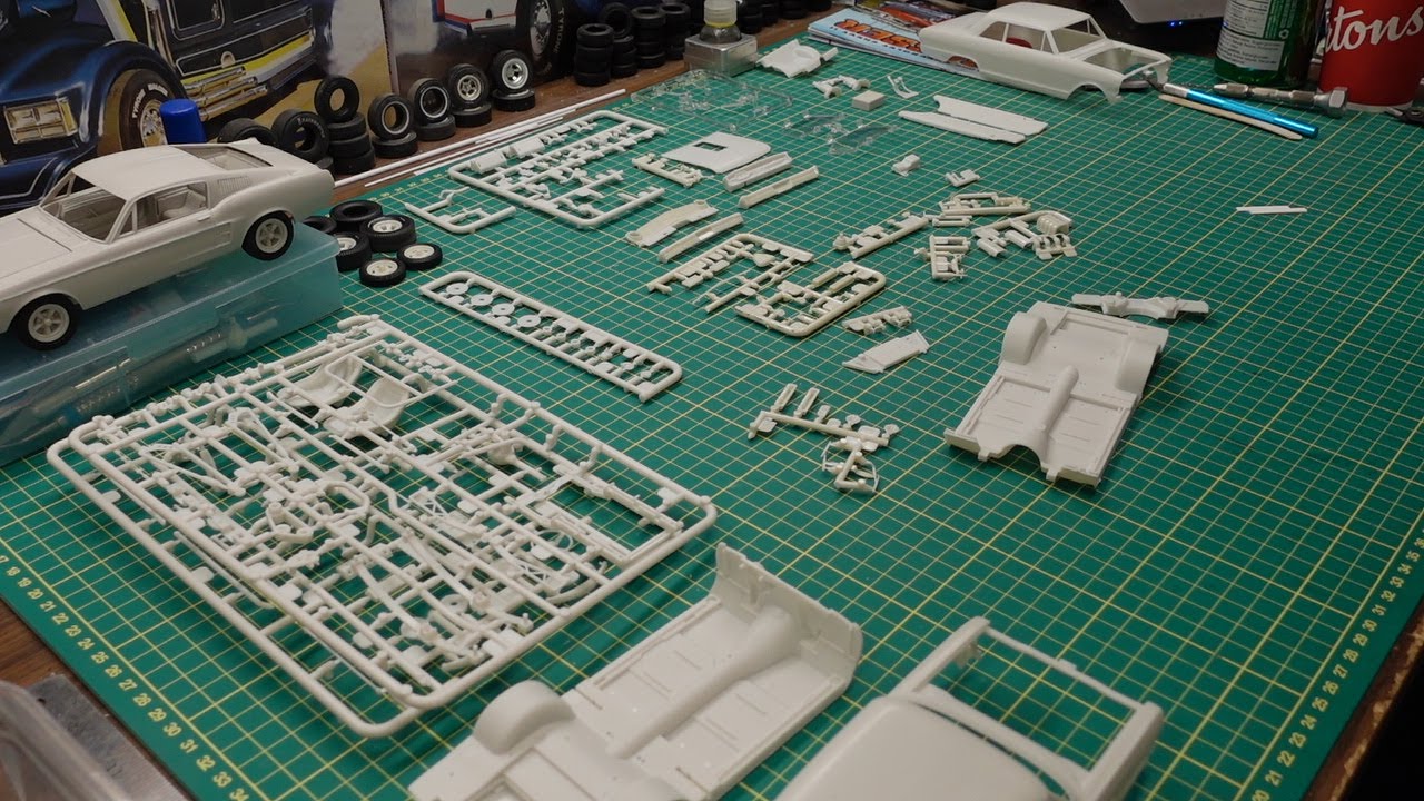The Moebius Gasser is built for the 24 Hour Build