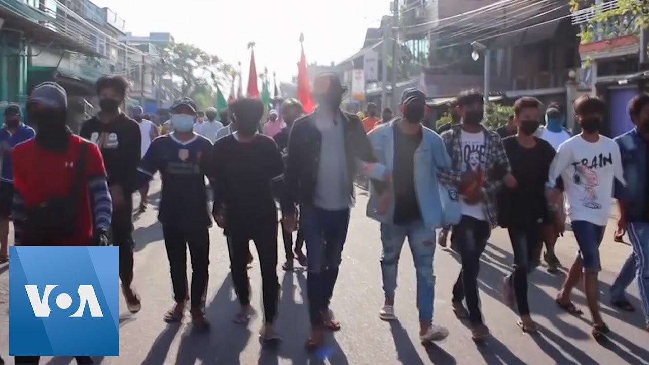 Protesters March in Dawei Against Military Coup