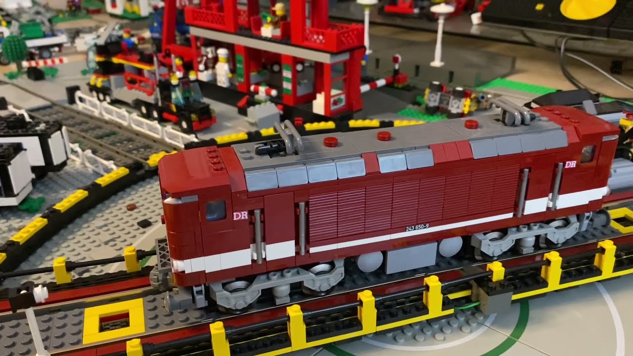 LEGO & Bluebrixx Lokvorstellung BR 243/143 Mod 9v + kleines Update V60