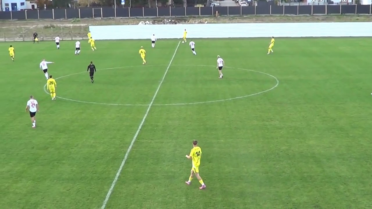 14 kolejka IV liga łódzka: RKS Radomsko - GKS Orkan Buczek 2:2 (1:2)