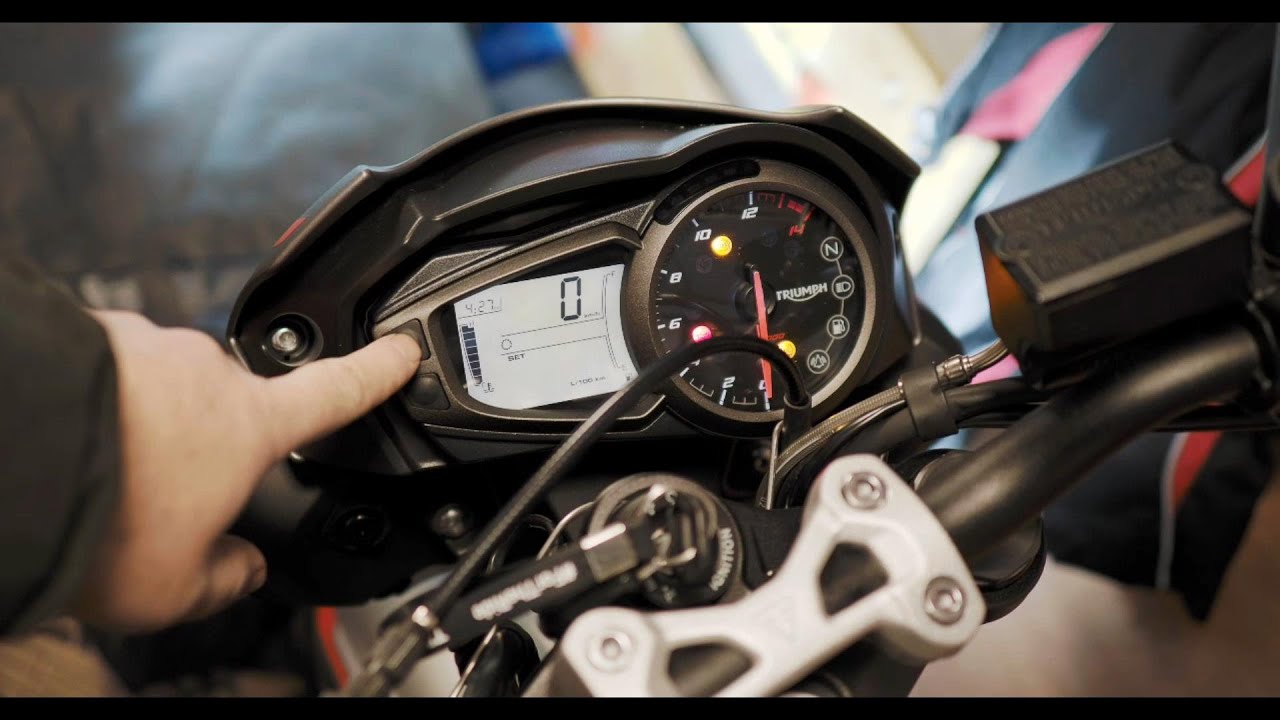 Changing units on Street triple R (MPH to KM/H)