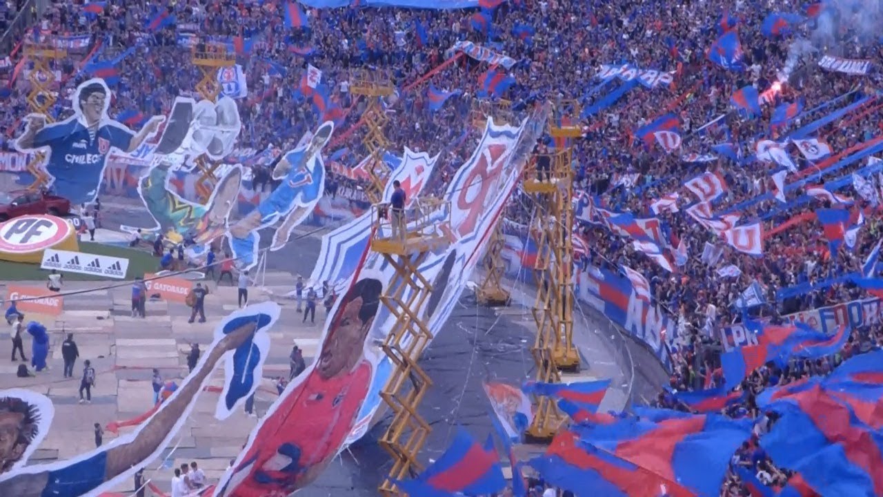 SALIDA IMPRESIONANTE DE LOS DE ABAJO CLÁSICO UNIVERSITARIO 2018