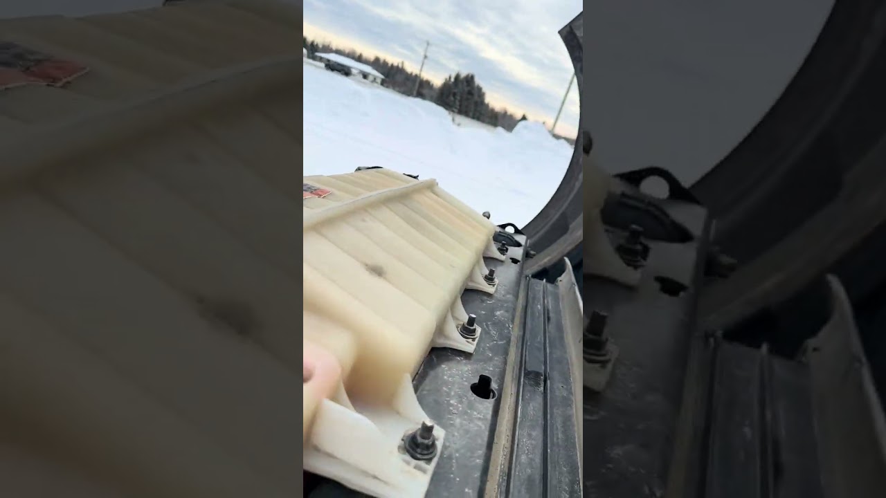 Volvo vnl 860 2024 my issues: Cooler charger, speed sensor, dif temp sensor and webasto 