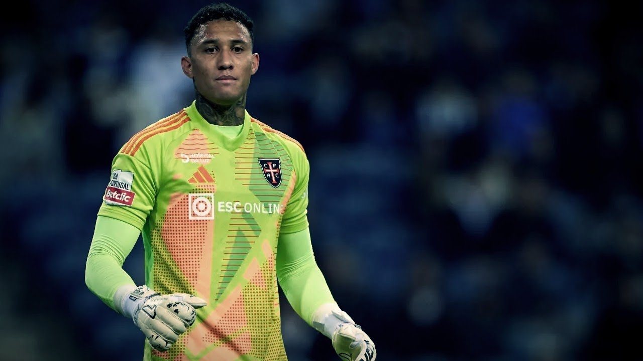 Patrick Sequeira - 2024/25 Saves | Casa Pia
