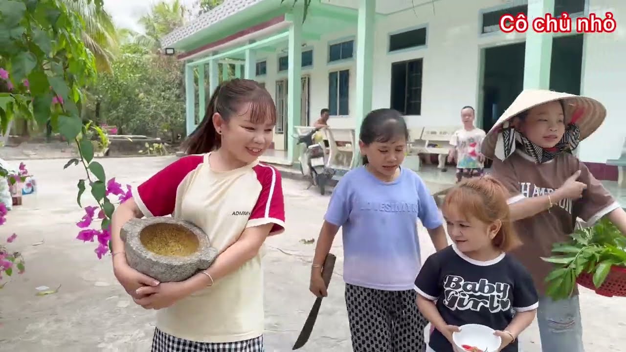 CLB Người B&eacute; Bỏng cười xỉu với m&agrave;n leo dừa v&agrave; bất ngờ đ&oacute;n th&agrave;nh vi&ecirc;n mới || C&ocirc; Chủ Nhỏ