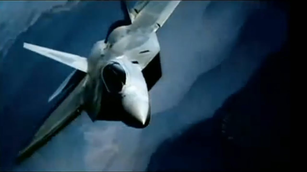 US Air Force: Becoming an F-22 Raptor Pilot