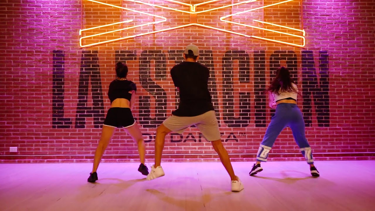 ELLA ME LEVANTO - Daddy Yankee (Live) ft. Zion & Lennox // Choreography by Matias Goiriz