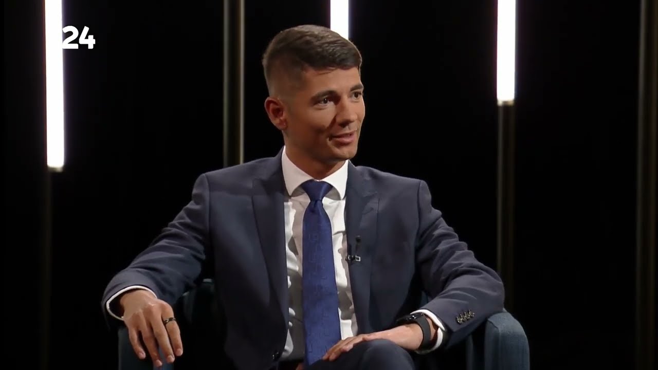 E. KALIŇÁK: KAJA KALLAS MUSÍ ODÍSŤ, INAK SUVERÉNNY TRUMP EÚ ZOMELIE.