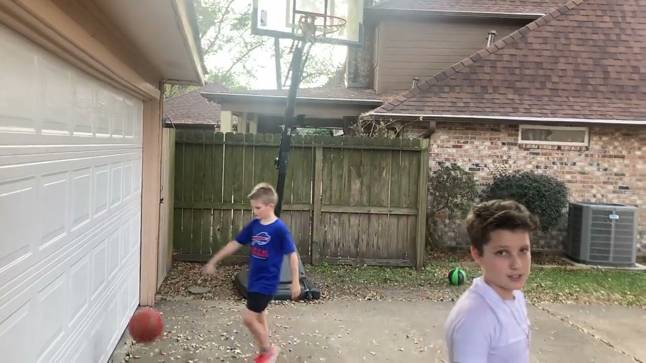 Jett and Price face off in a 3-point Contest!