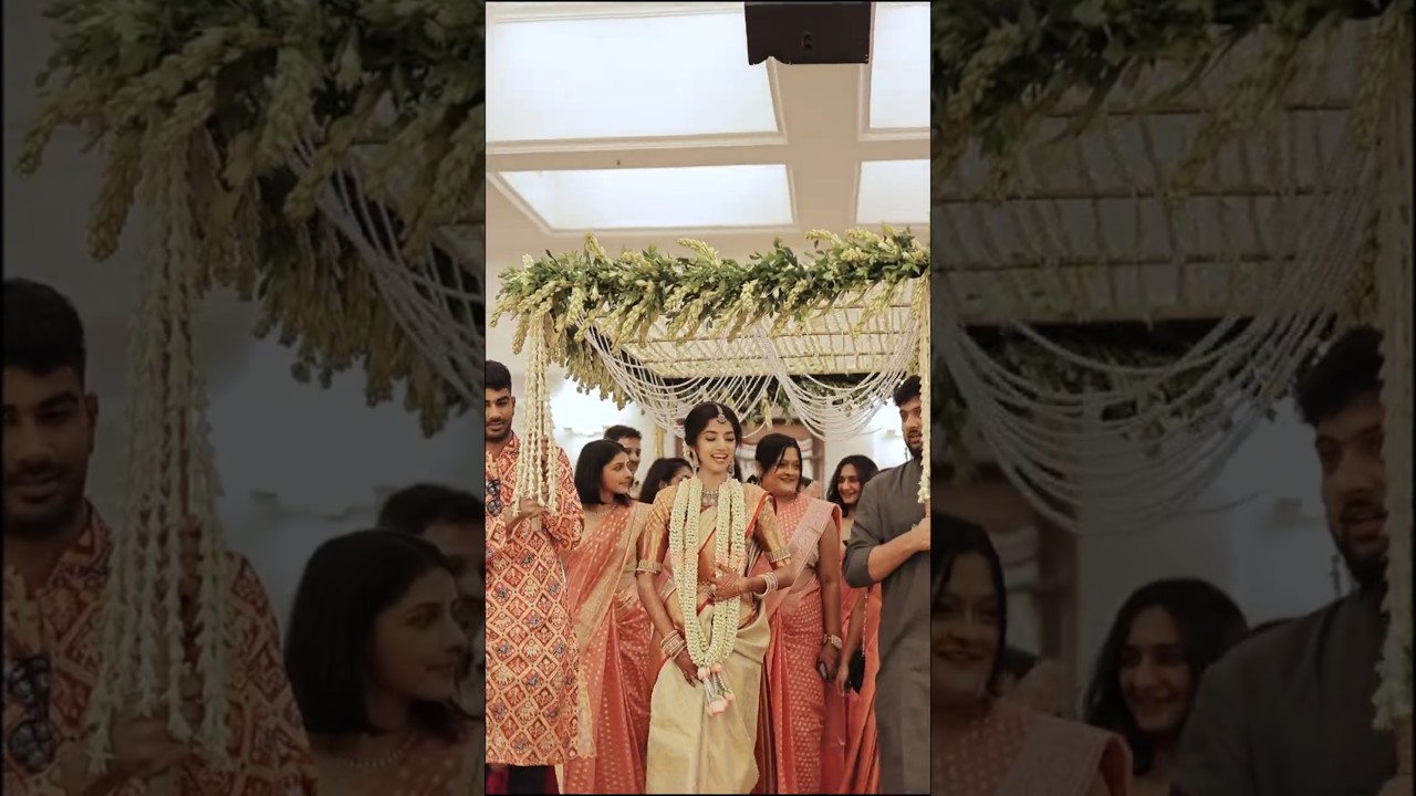 Elegant Traditional Wedding Decor | Rohit & Sahana | MRC Mandap  