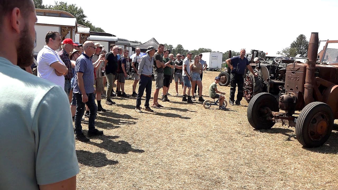 Die Attraktion-URSUS Glühkopf Bulldog- Starten 41. Int. Historisch Festival Panningen 30.07.2022