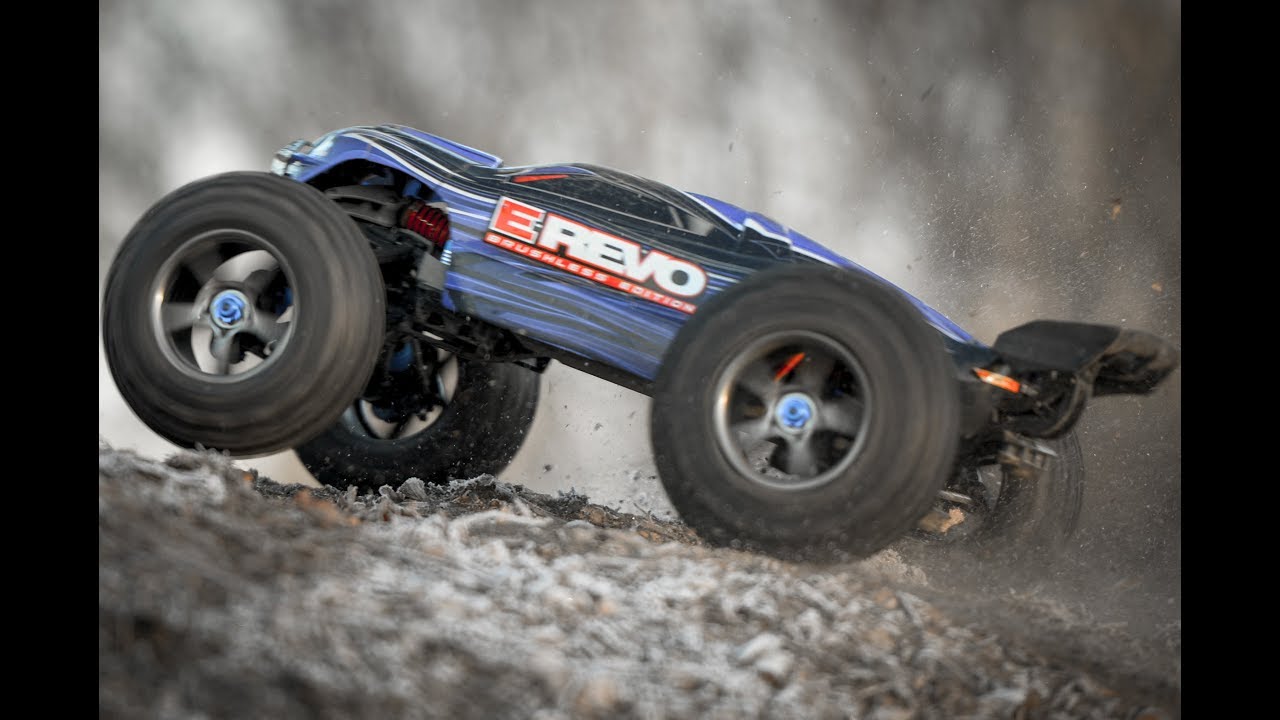 TRAXXAS E-REVO The movie, Part 4 of 5
