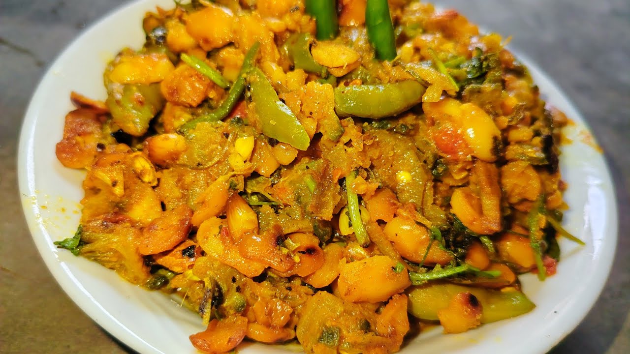 সিমের বিচি দিয়ে করলা ভাজি রেসিপি।। একদম তিতা হবে না।।kurola baji recipe।village coking।rannarecipe।