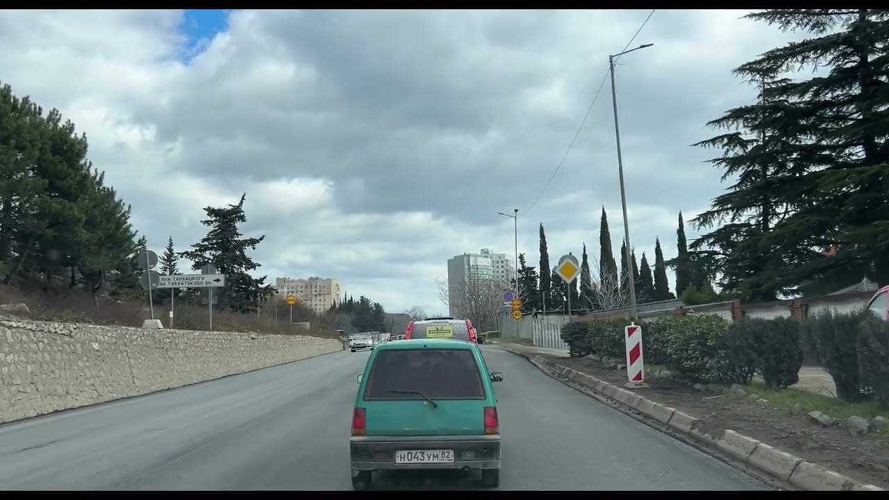 Ялта. Ремонт обводной ЮБШ. И нет никакого желания стоять в пробке. 07.03.2026. Крым. Crimea. Yalta. 