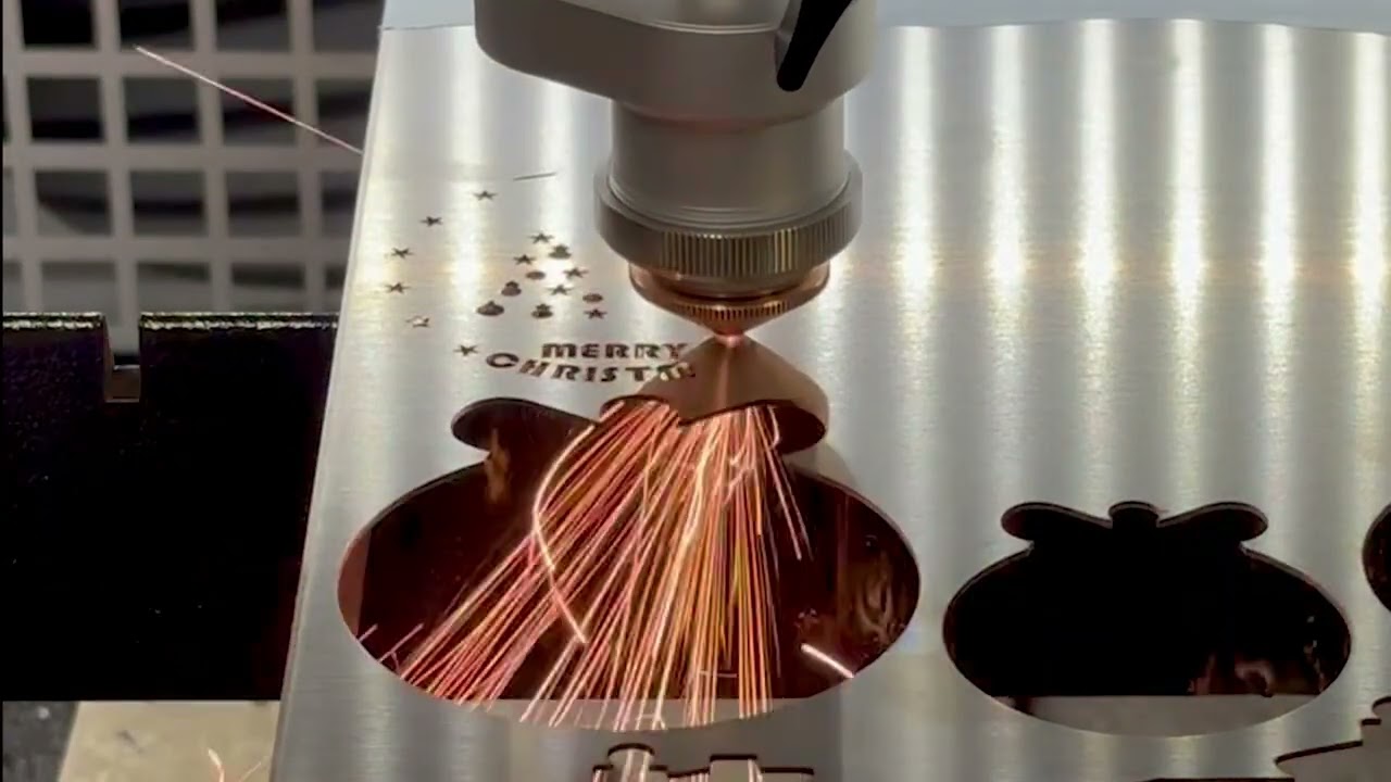 Gweike M3 Ultra - Cutting a Stainless Steel Christmas Ornament
