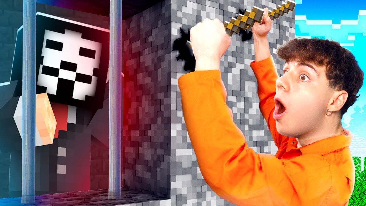 SONO SCAPPATO dalla PRIGIONE degli HACKER ILLEGALI su MINECRAFT!