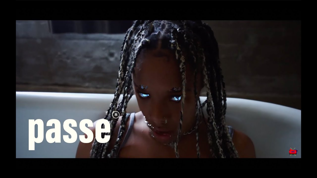 Hook - Bad News (Dir. by @PasseTape)
