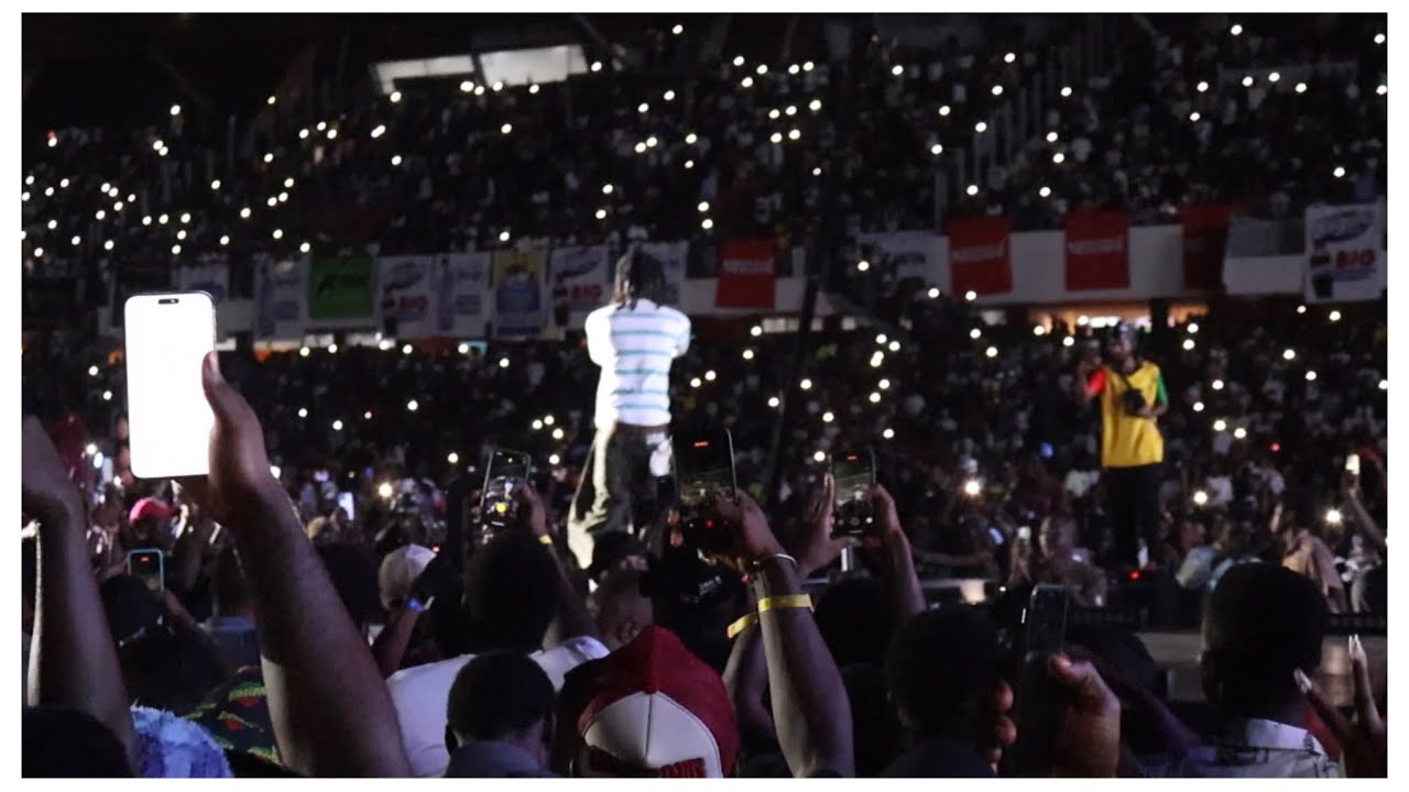 Фанаты в восторге от участия О’Кеннета в фестивале BHIM FEST 2025 от Stonebboy вместе с Balenciaga.