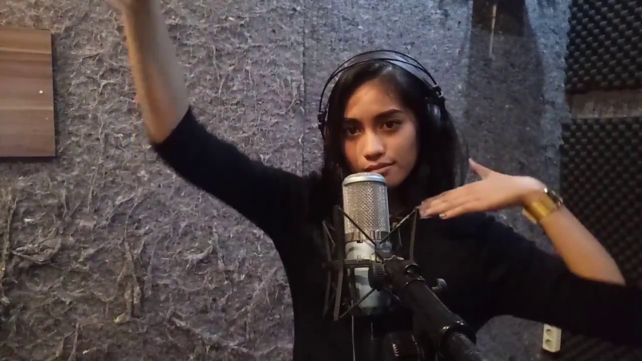 Fly Me To The Moon (Andini Cover)