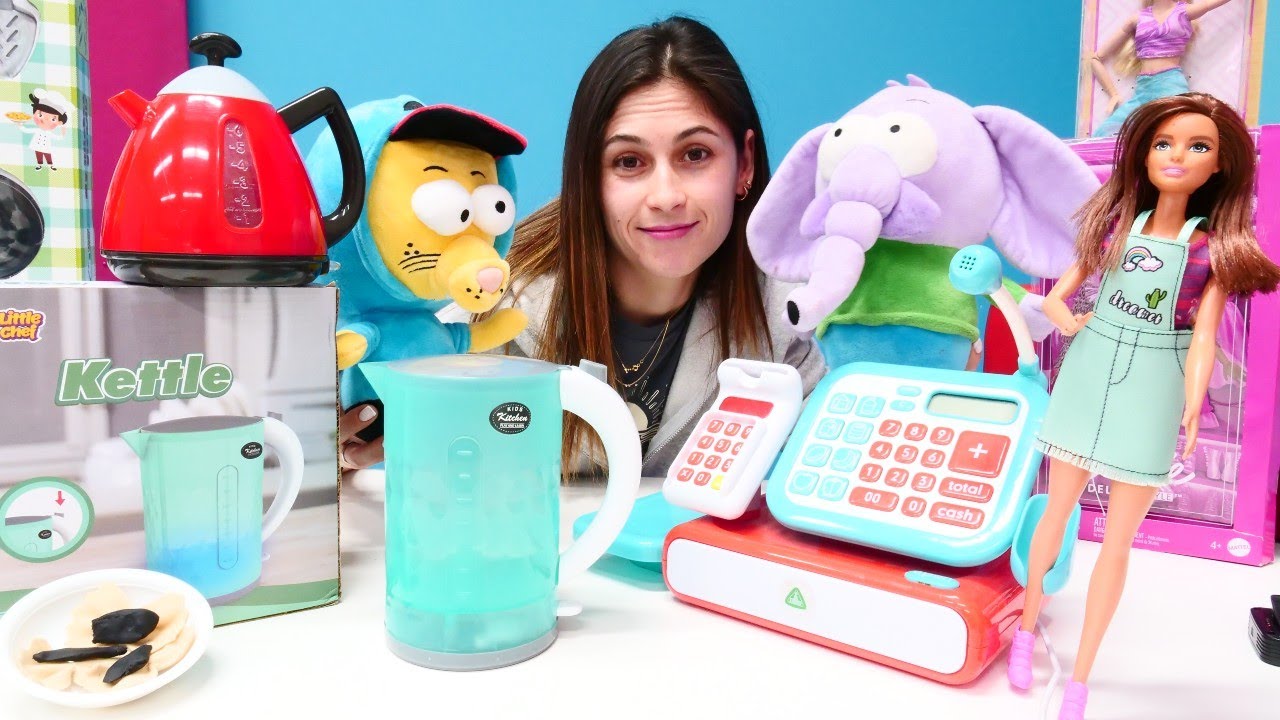 Ayşe ile eğitici videolar! Fil Necati kettle içinde makarna pişiriyor! Mutfak oyunları