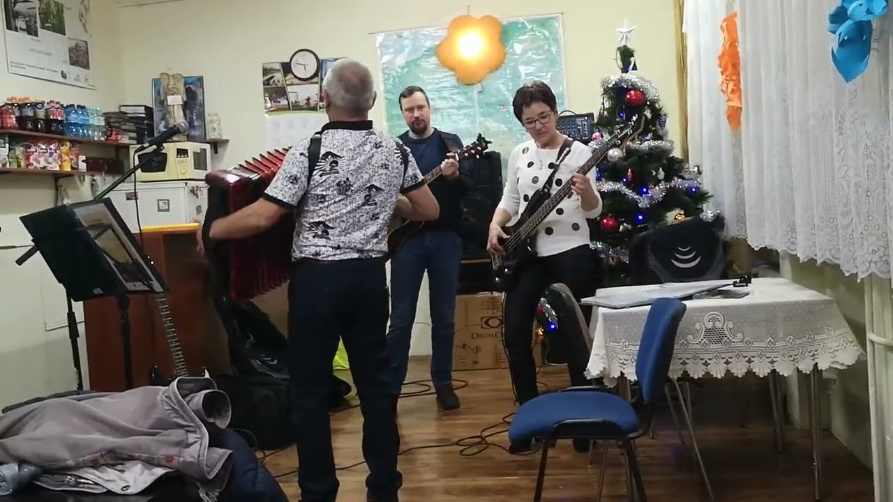 Mieszkała za lasem - Próba
