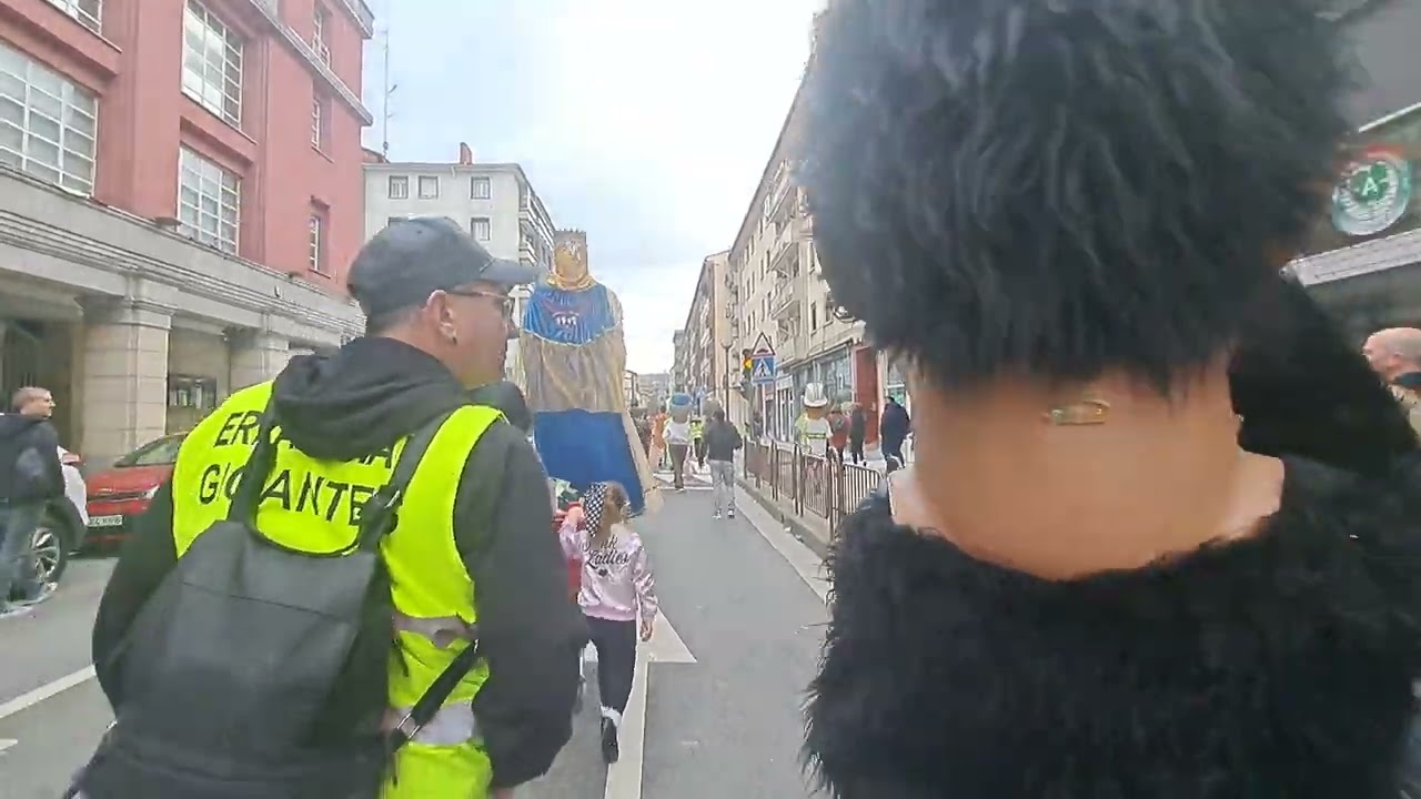 Pasacalles de LOZET en Carnavales de Lasarte-Oria | 19 de febrero de 2023