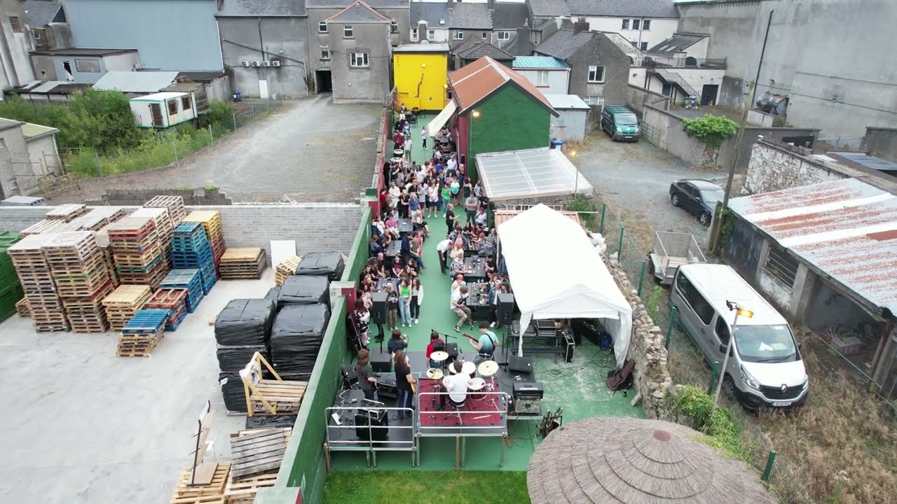 Longford Town - Lyons Bar