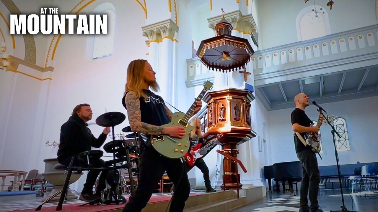 At The Mountain - Stream Of Life (4K Official Video)