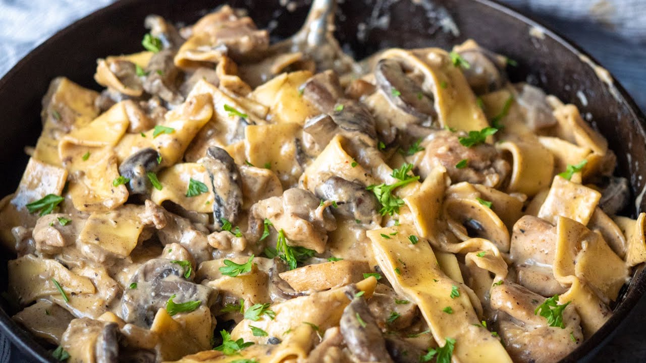 One-Pot Chicken Stroganoff