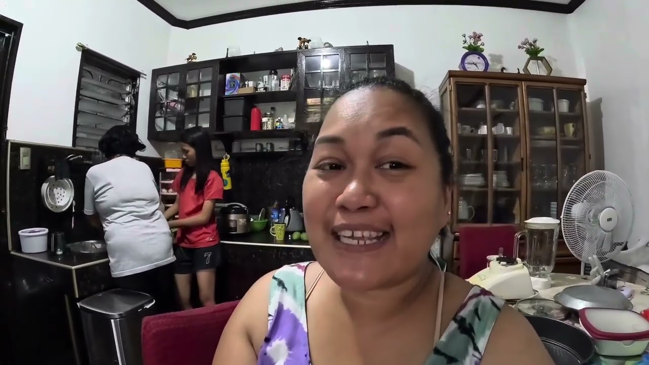 ANG DAMING PAGKAIN SA PINAS | THE LINDEMANS