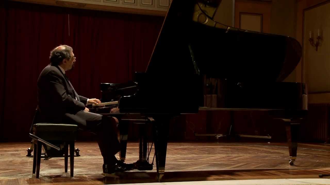 BORIS BERMAN plays C. DEBUSSY Childrens corner II 