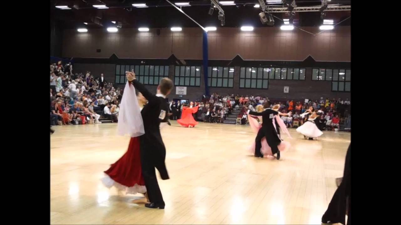 Stars of the Future 2016 Pre-Am Waltz R2H1