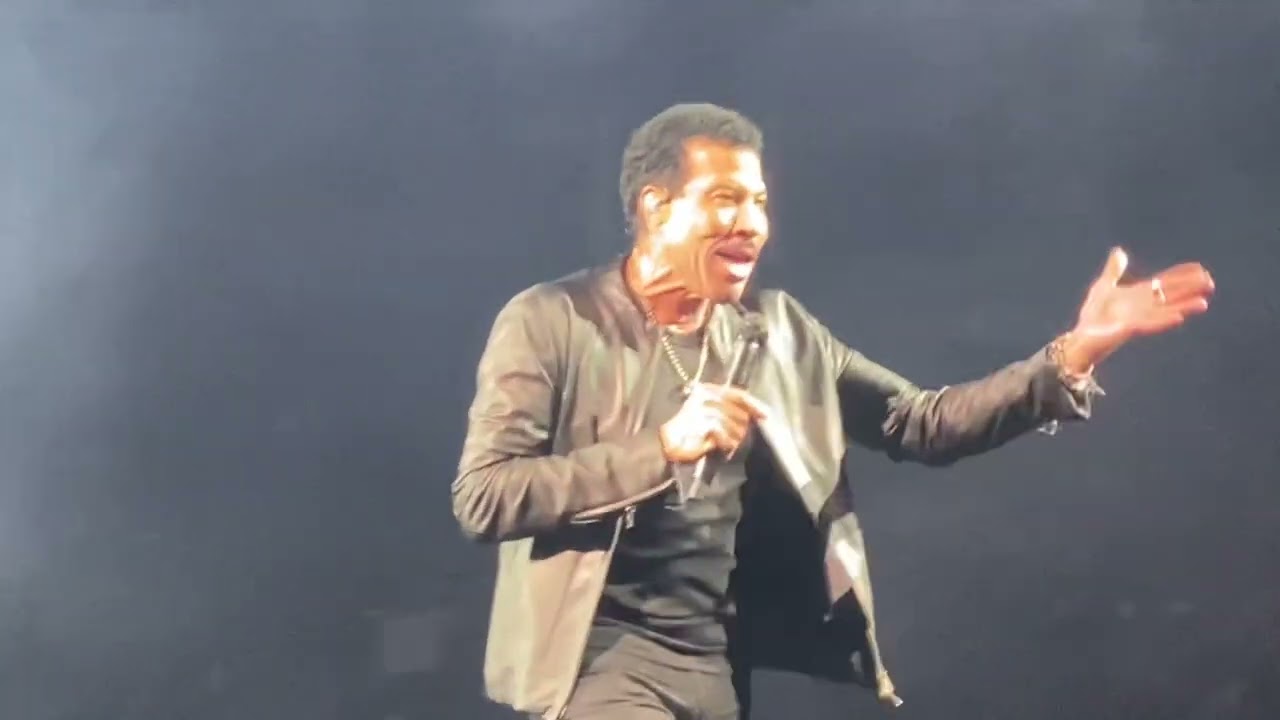 Lionel Richie - Endless Love- Live - San Francisco, CA - September 8, 2023