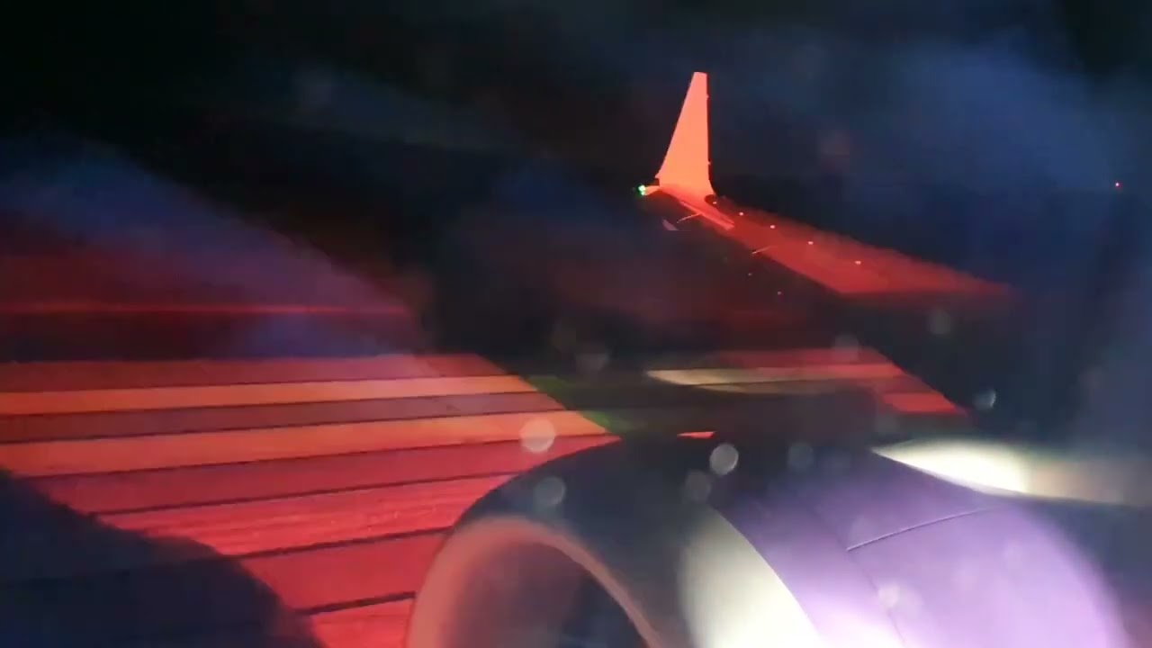 Bonza Boeing 737 MAX 8 VH-UJT AB1037 Takeoff from Melbourne