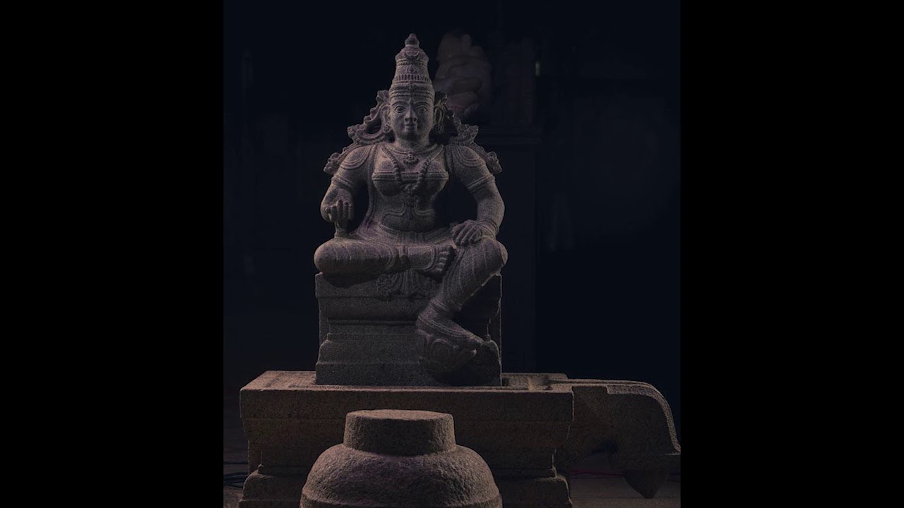 Sri Lalitha Sahasranama Stothram - T S Sathyavathi