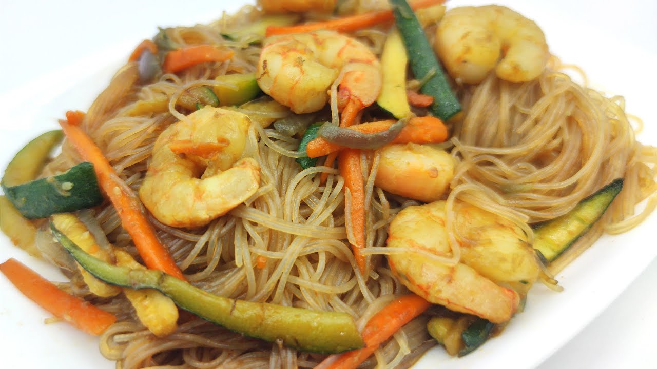 spaghetti di riso con gamberi