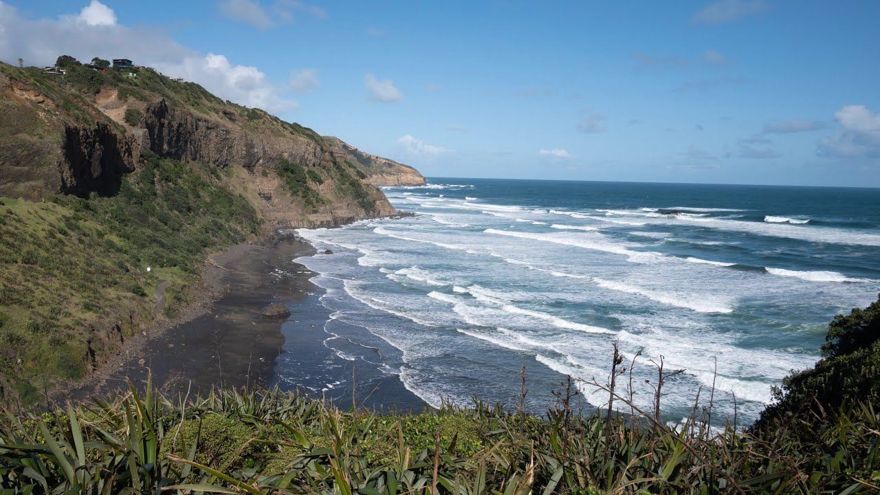 Muriwai Photography Vlog - New Zealand. Nikon Z5 + Sigma 150-600mm first test!