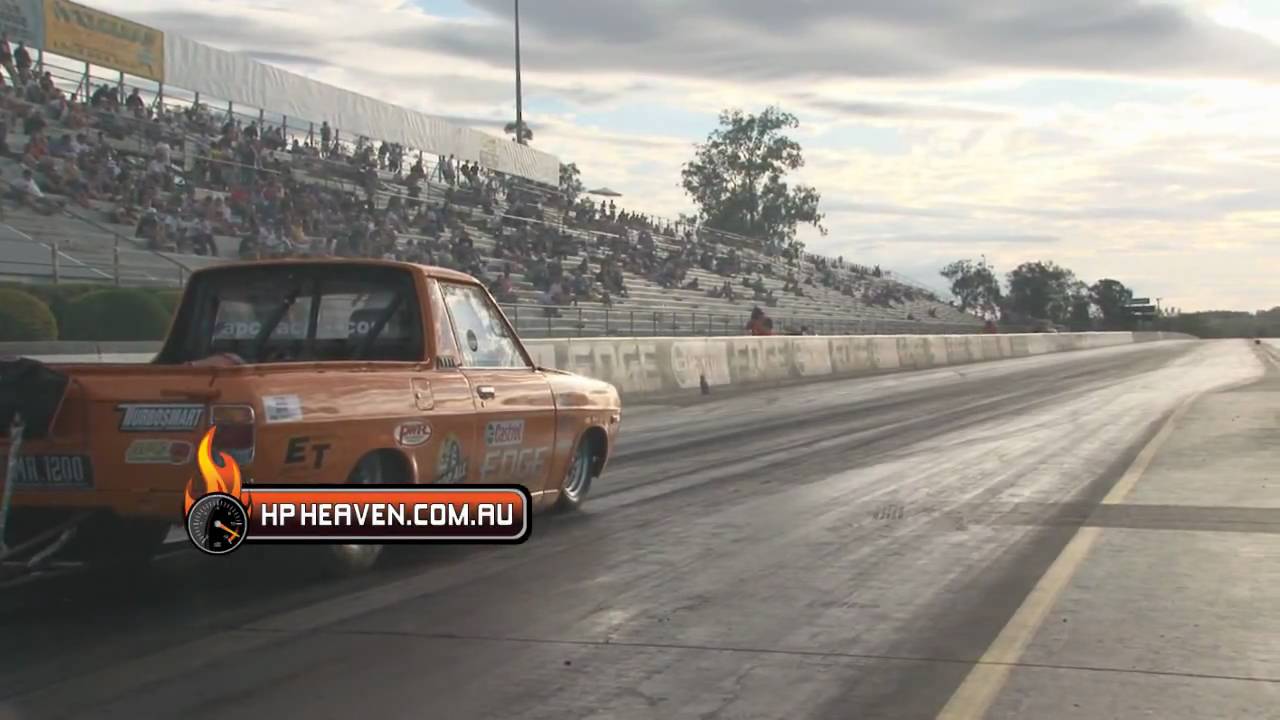 FAST FOURS AND ROTARIES JAMBOREE #19 2009 DRAG RACING from WILLOWBANK