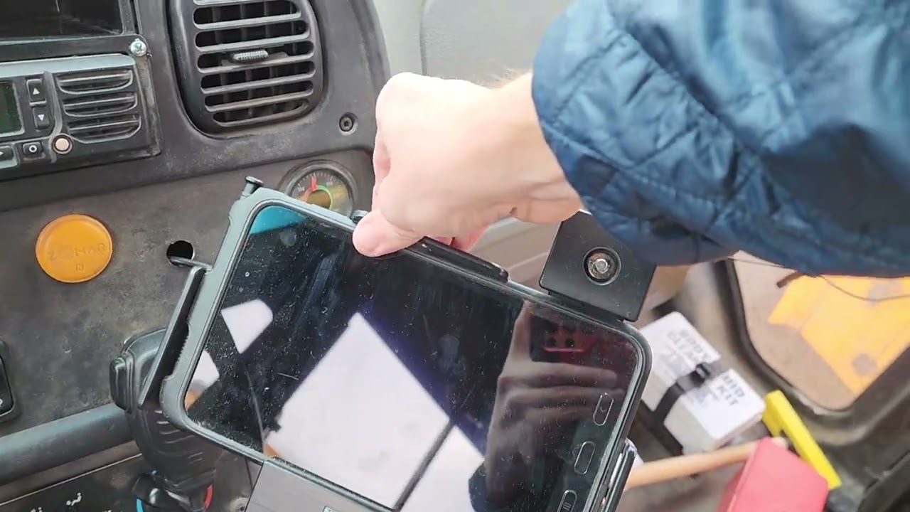 How to Change a GPS Tablet In a School Bus