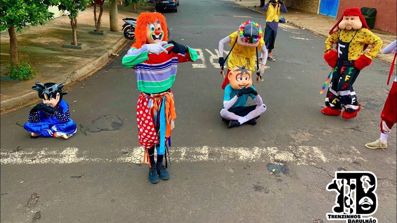CONHECENDO NOSSOS PERSONAGENS!! TRENZINHOS BARULHÃO!!