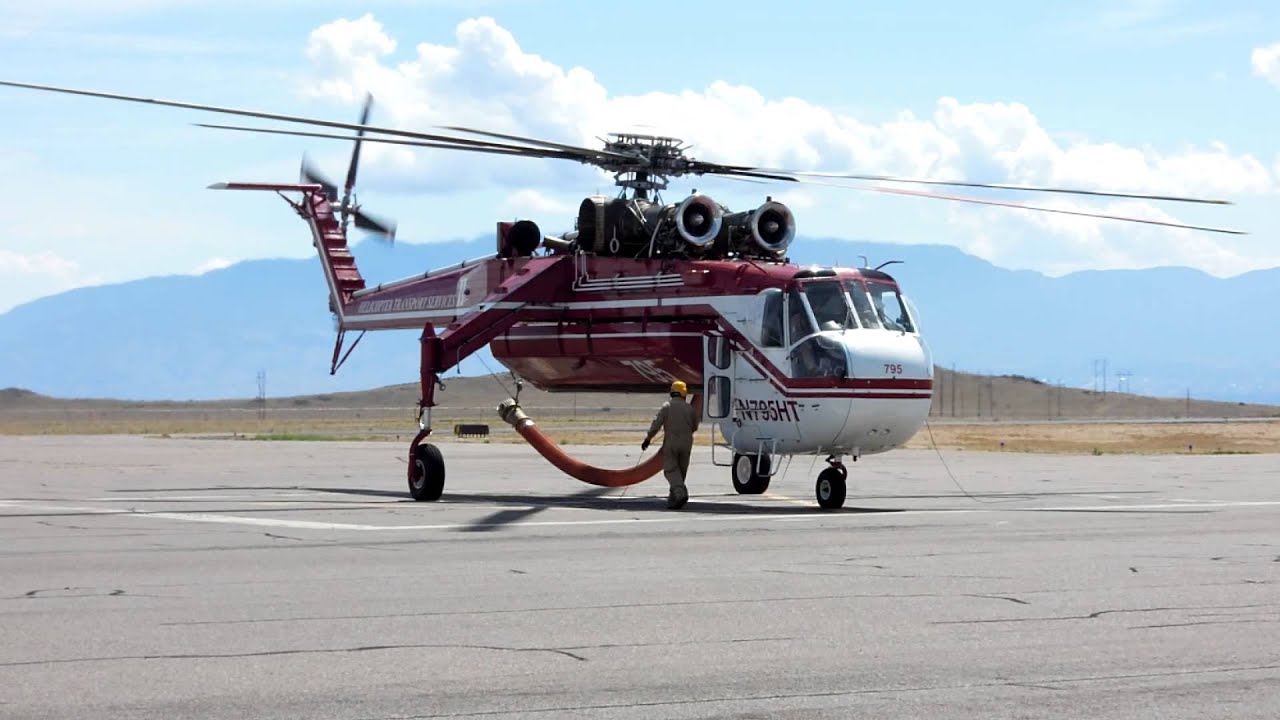 Sikorsky S-64 Firefighting Air-Crane - Start Up / Lift Off - HD
