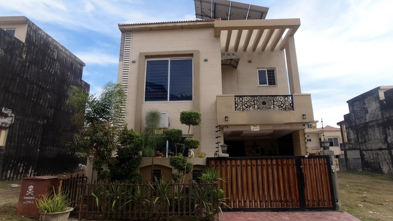 5 MARLA HOUSE FOR SALE IN SAFARI VALLEY BAHRIA TOWN PHASE 8 BAHRIA TOWN RAWALPINDI