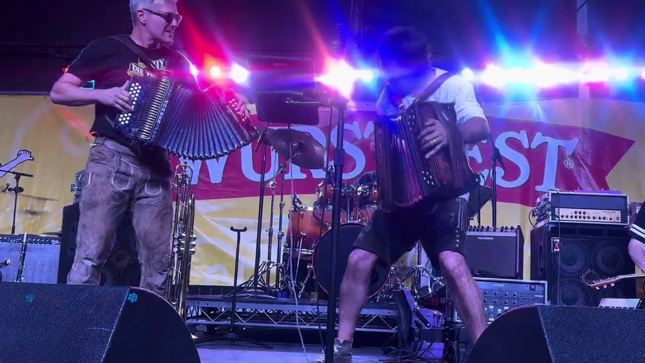 Alex Meixner and Danny Jerabek honor Don Cialkoszewski the Polish Kid
