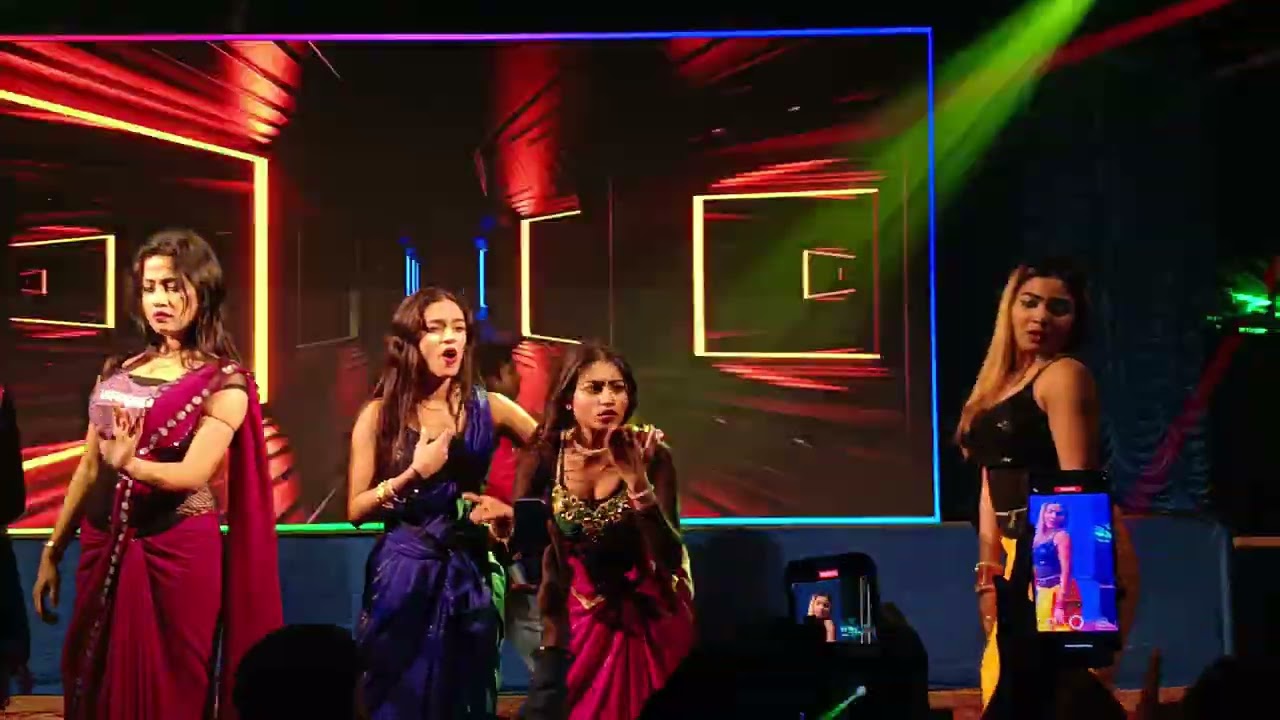 Bhatar beche choli (coverby=nillanjajanadanceacademy)#nillanjana #dance #hungama #arkesta 