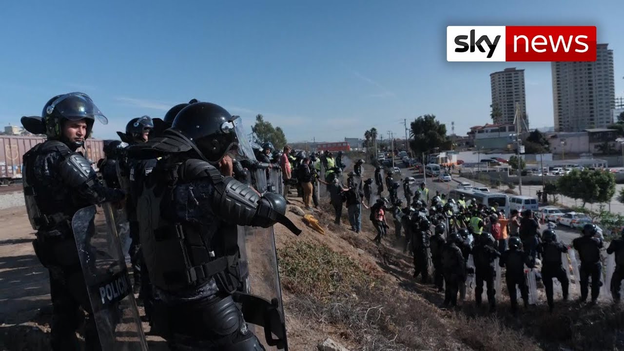 Mexico to deport migrants who tried to breach US border